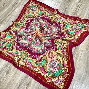 Stunning silk floral boho scarf/wrap w country vibe